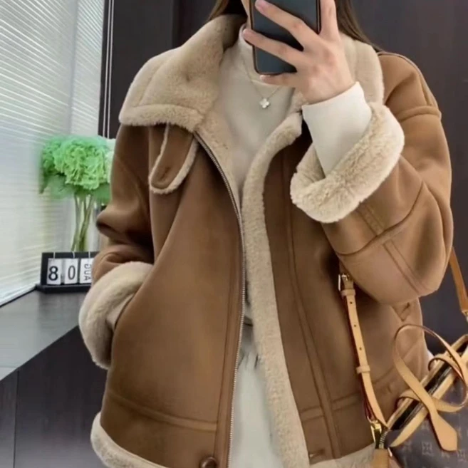 여성무스탕